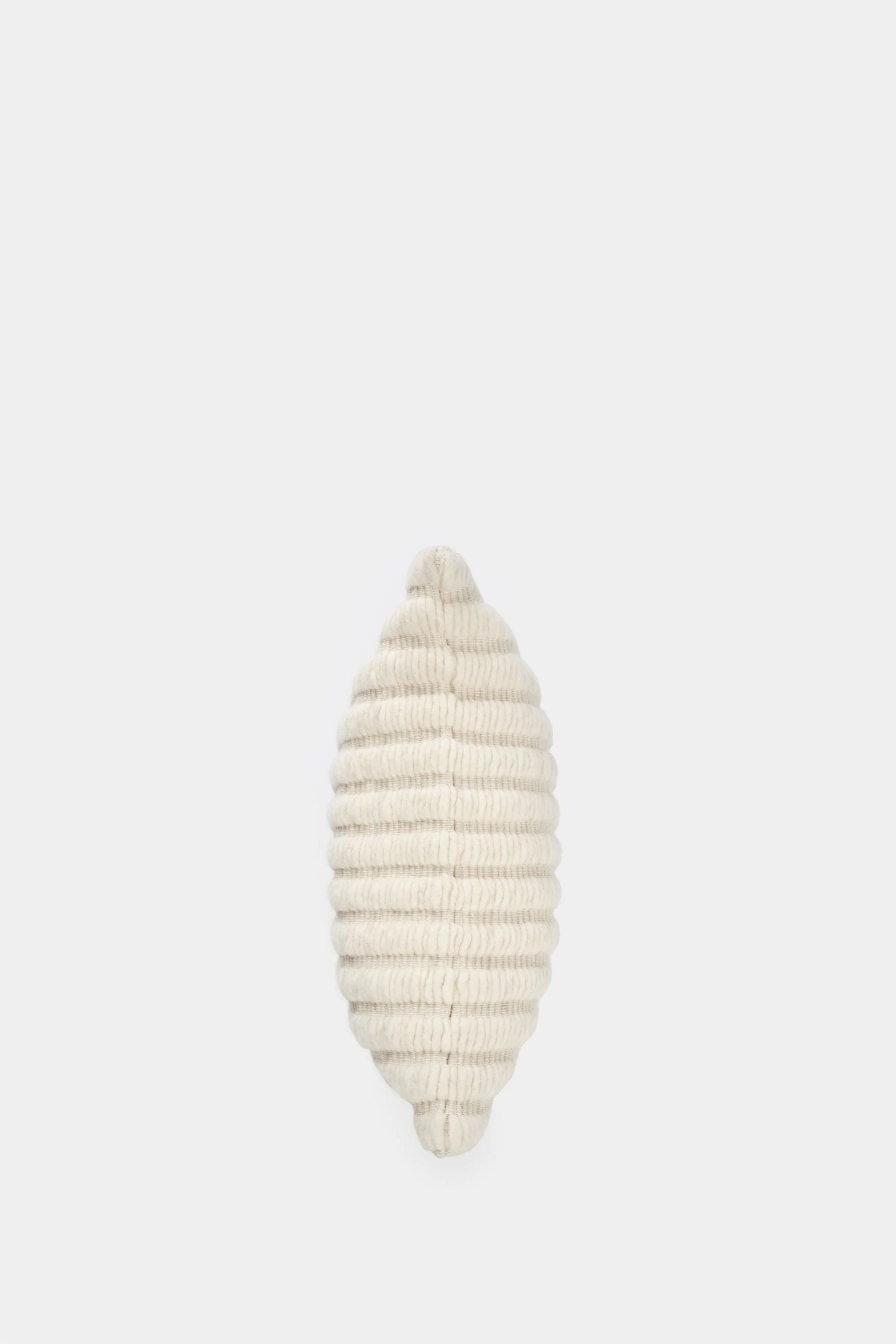 Ridge Cushion natural