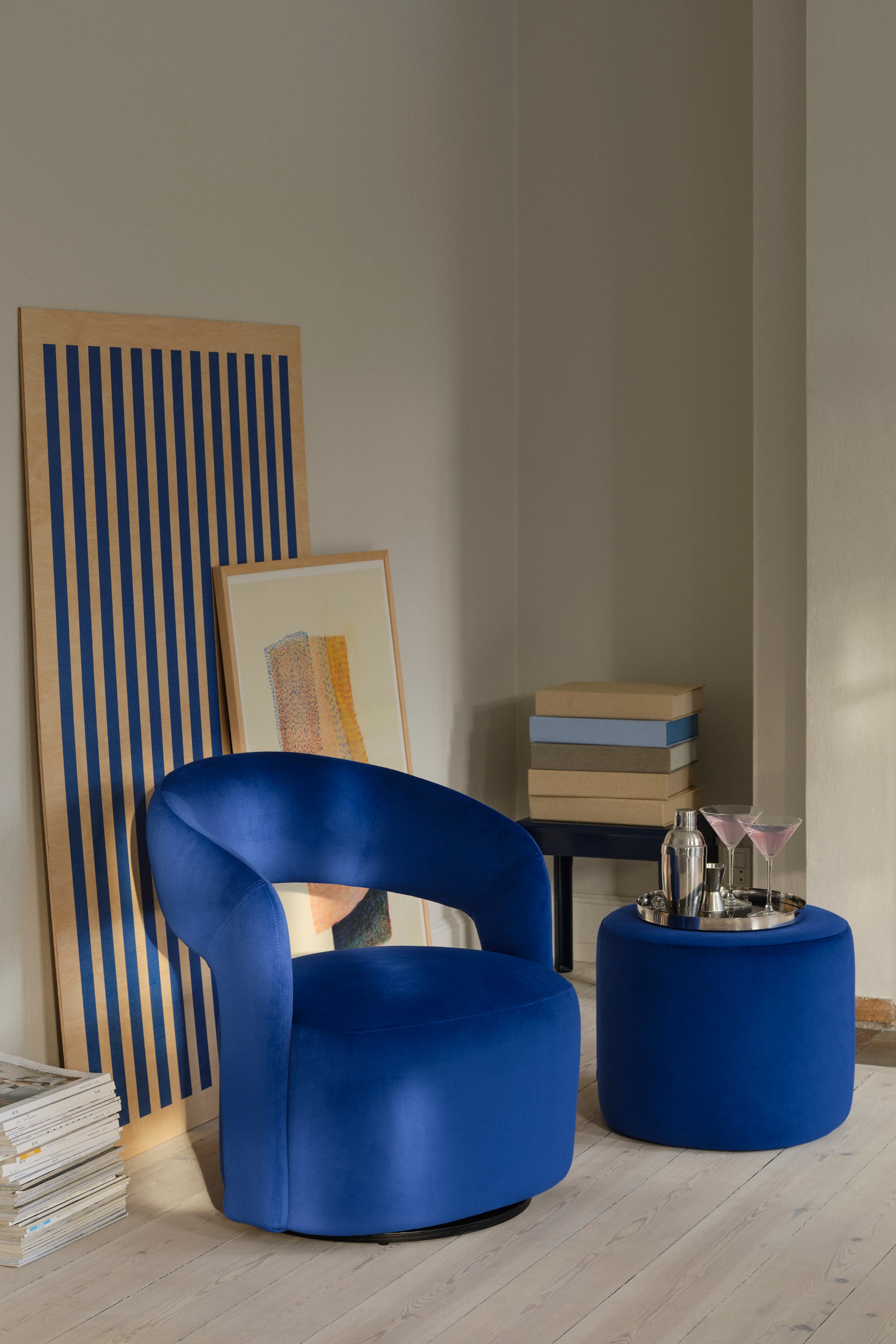 Judi Velour Lux lounge chair