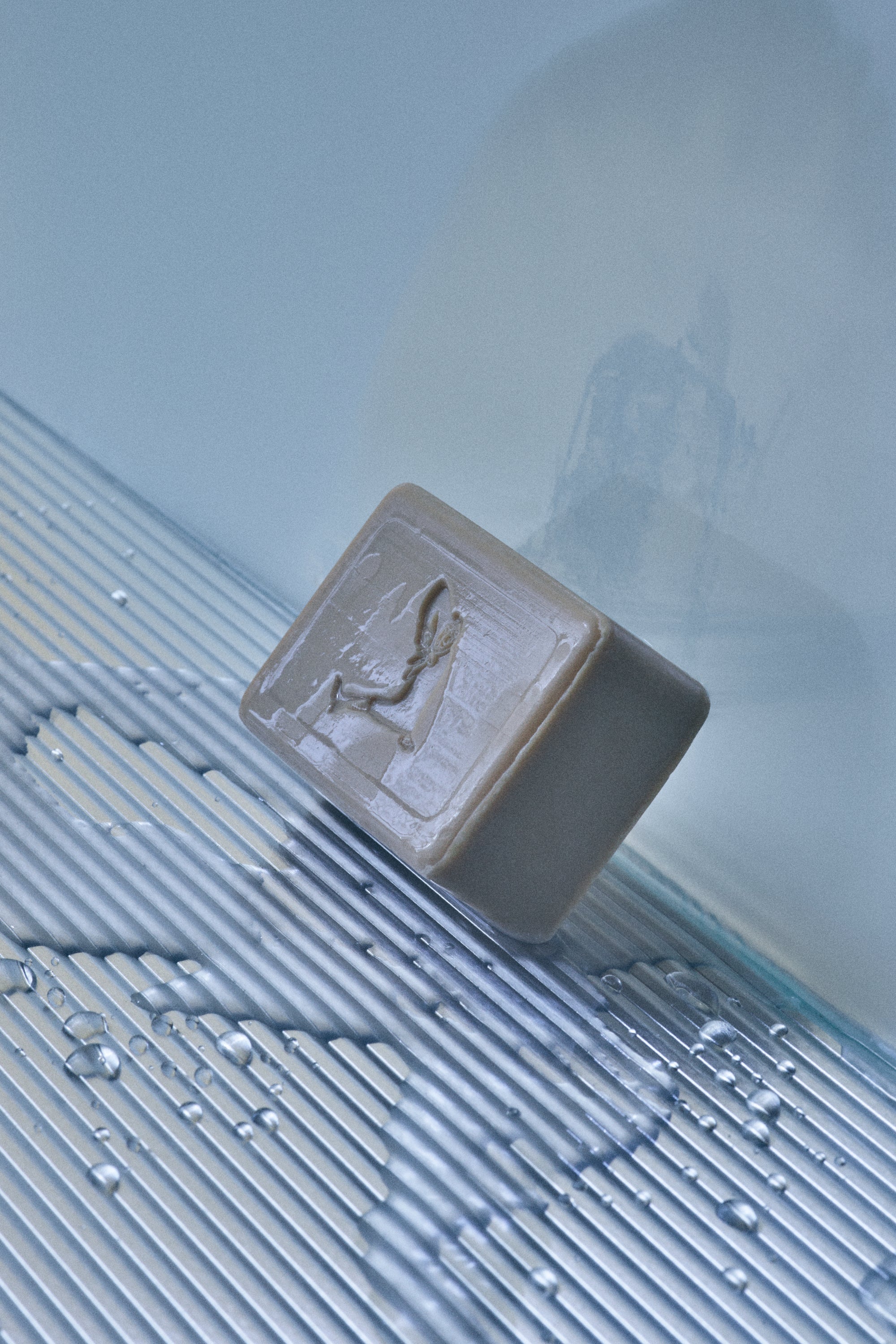 Mnemonic Turning Tide szappan