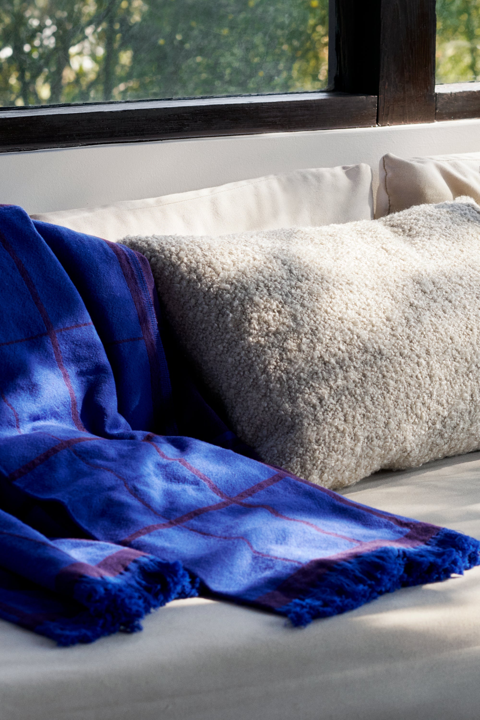 Collect Cushion SC28 Cloud/Soft Boucle