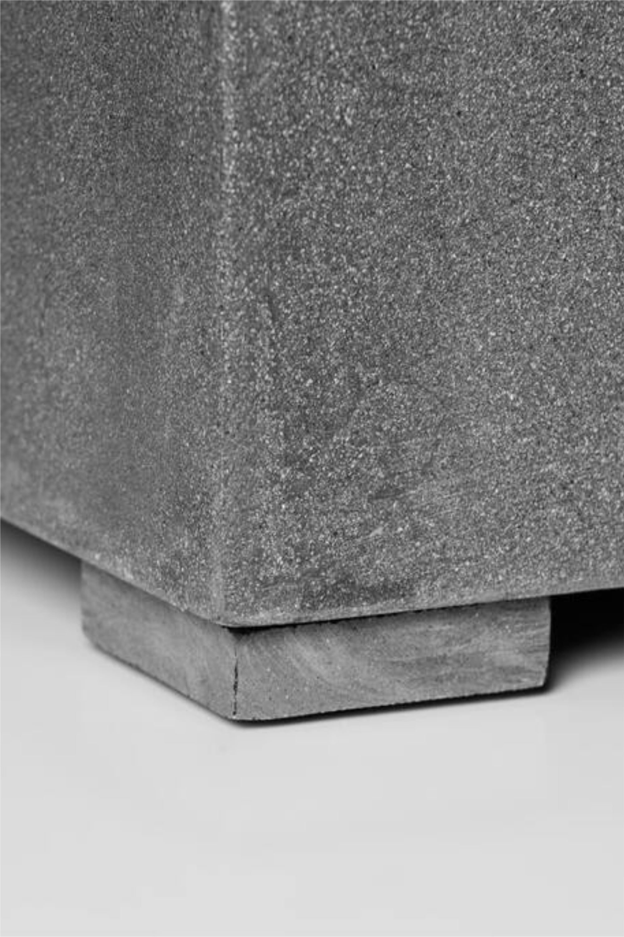 Pot Feet Grey