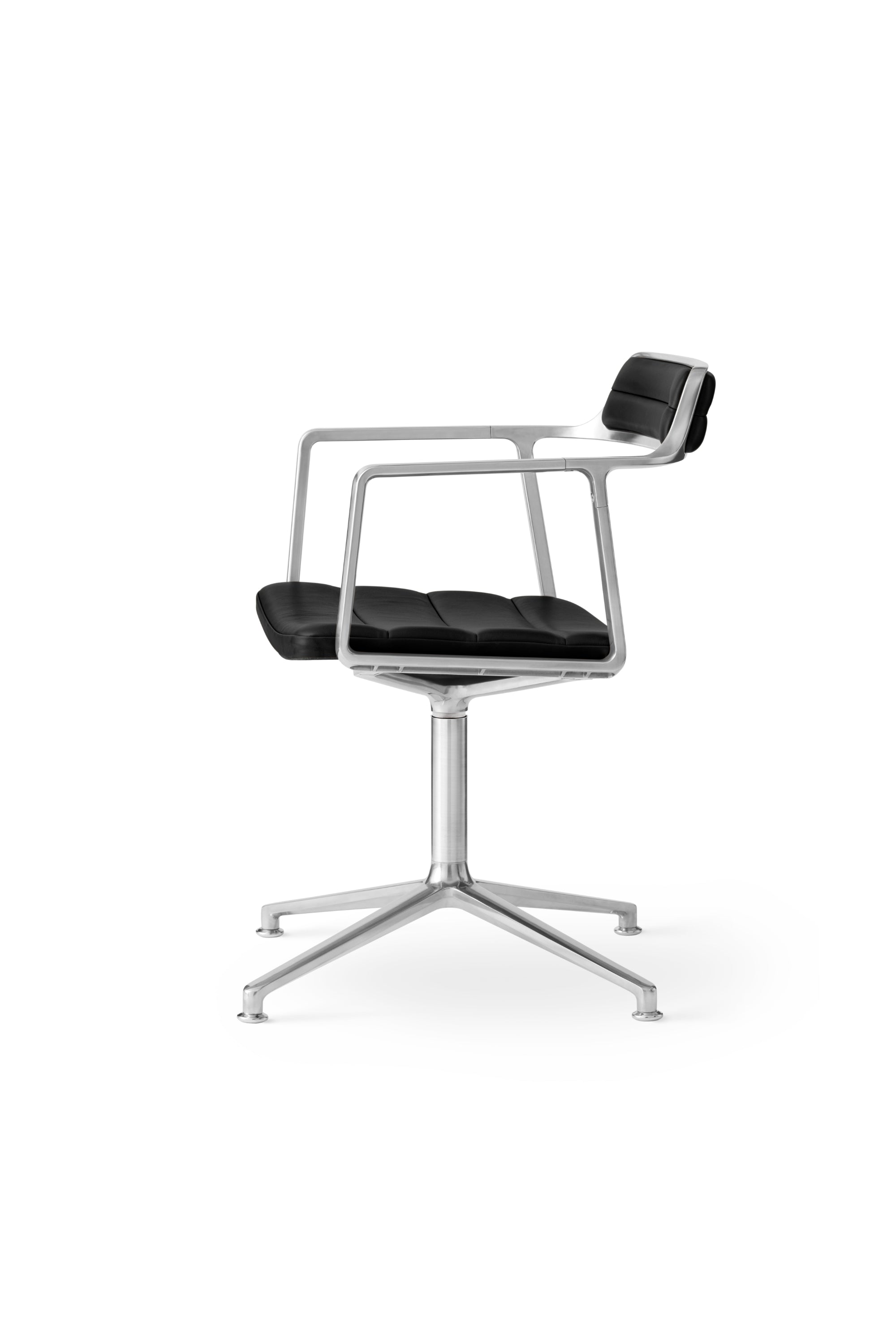 VIPP452 Swivel Chair Black
