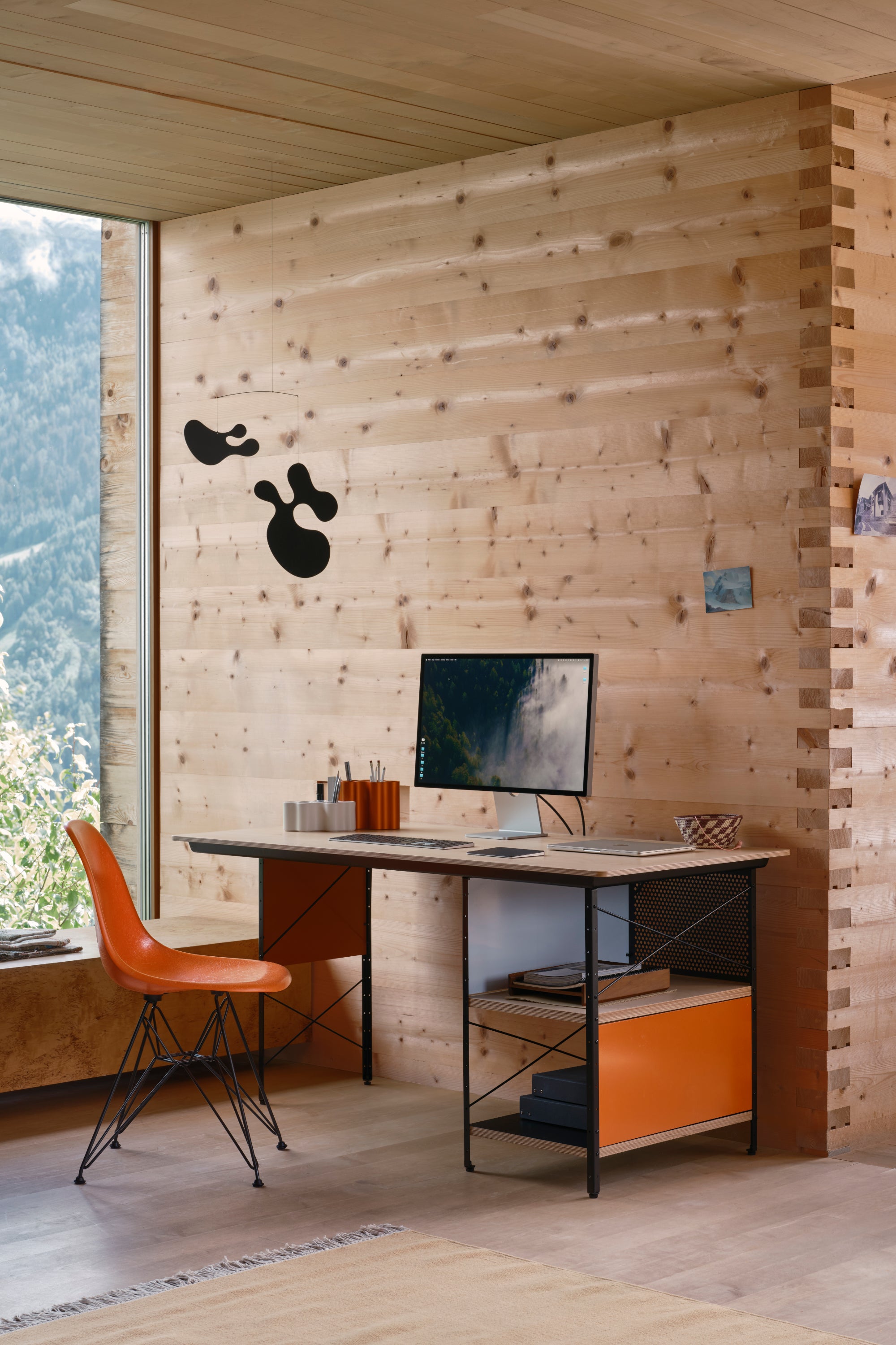 Eames Desk Unit