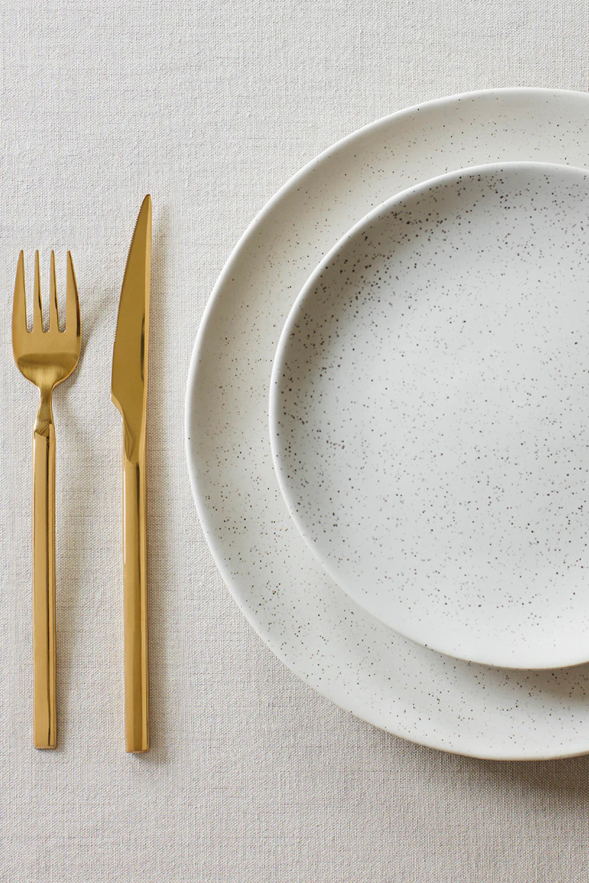 Tvis evőeszközkészlet titán rozéarany színben, 16 darabos