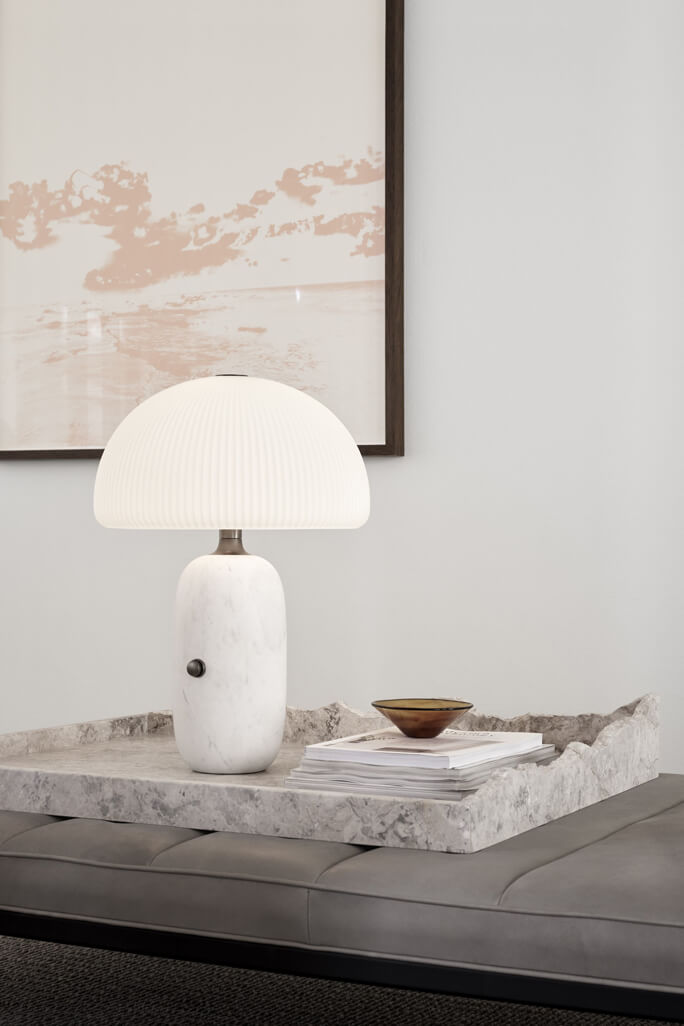 VIPP592 Sculpture Lamp Large White | Vipp | Home of Solinfo