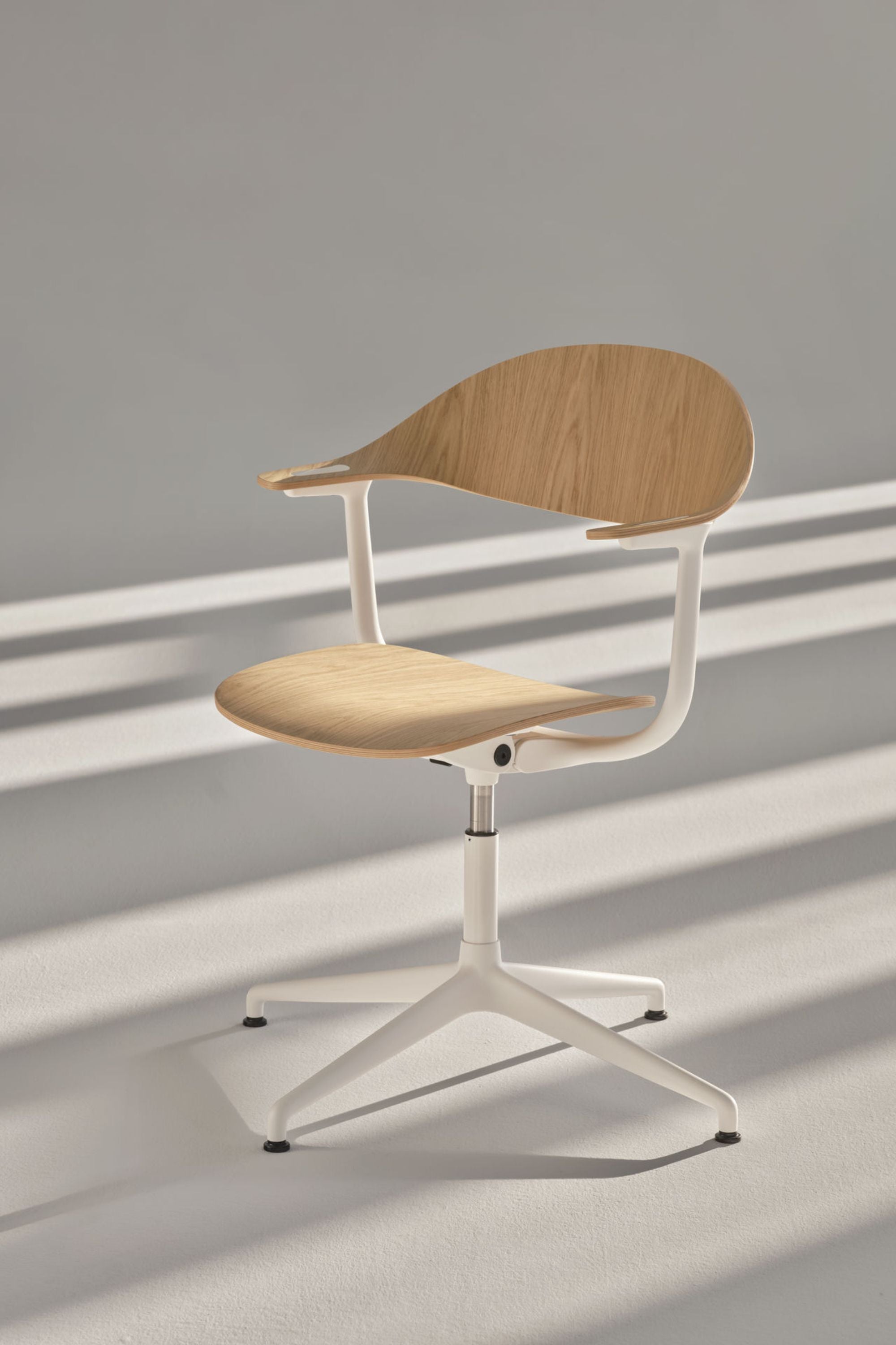 Mynt plywood seat and backrest