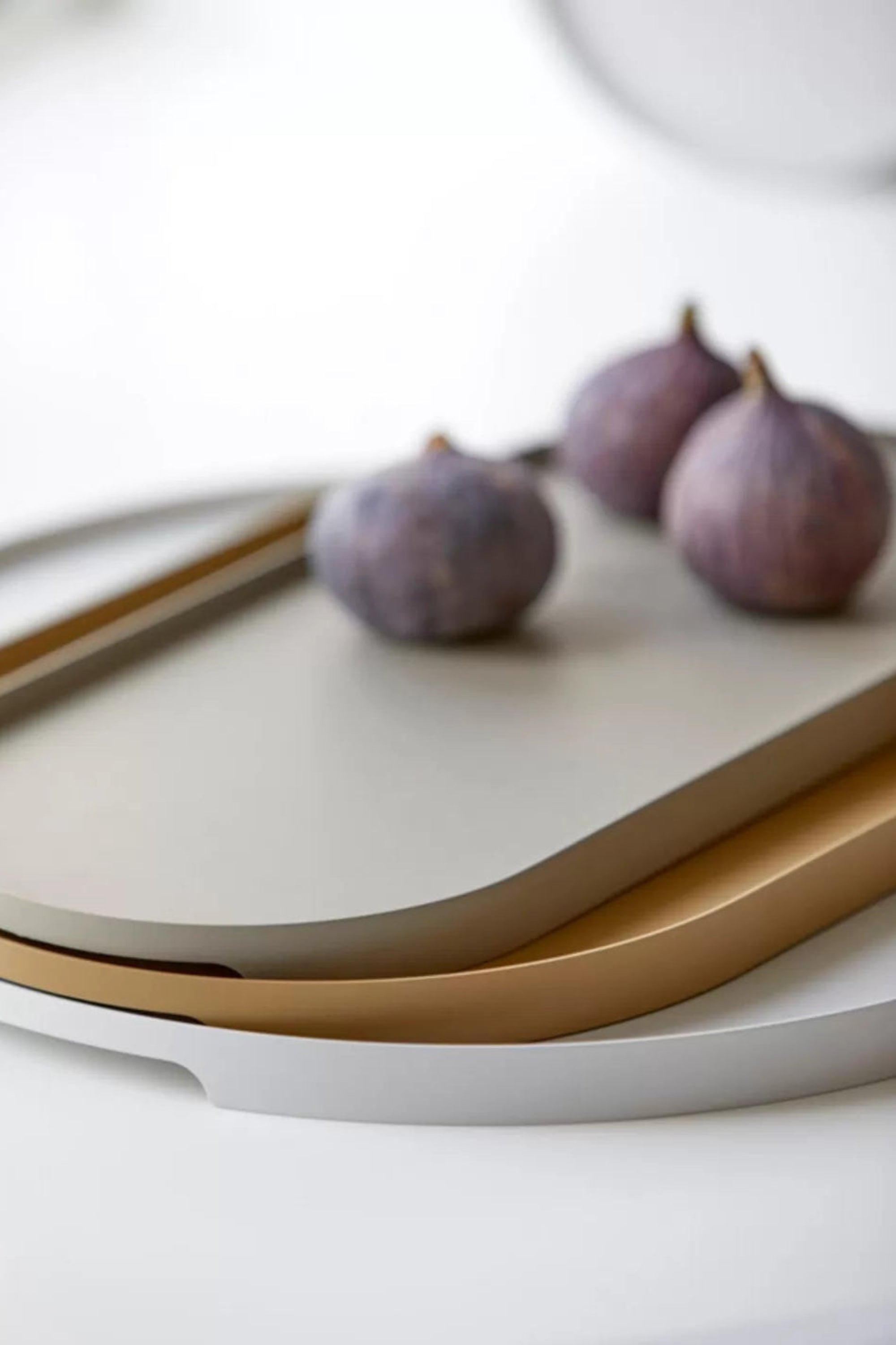 Singles khaki oval tray large