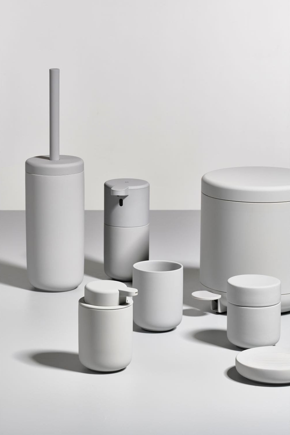 Ume Soap Dispenser Soft Grey | Zone Denmark | Home of Solinfo
