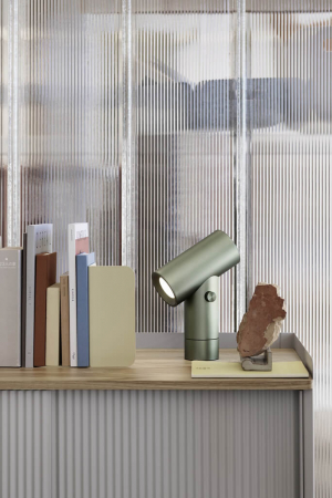 Muuto | Beam zöld asztali lámpa | Beam table lamp green | Home of Solinfo