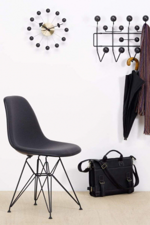 Vitra Ball fekete falióra | Ball Clock, black | Solinfo Shop