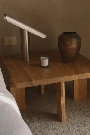 Frame | T-Lamp szálcsiszolt acél asztali lámpa | T-Lamp brushed steel table lamp | Home of Solinfo