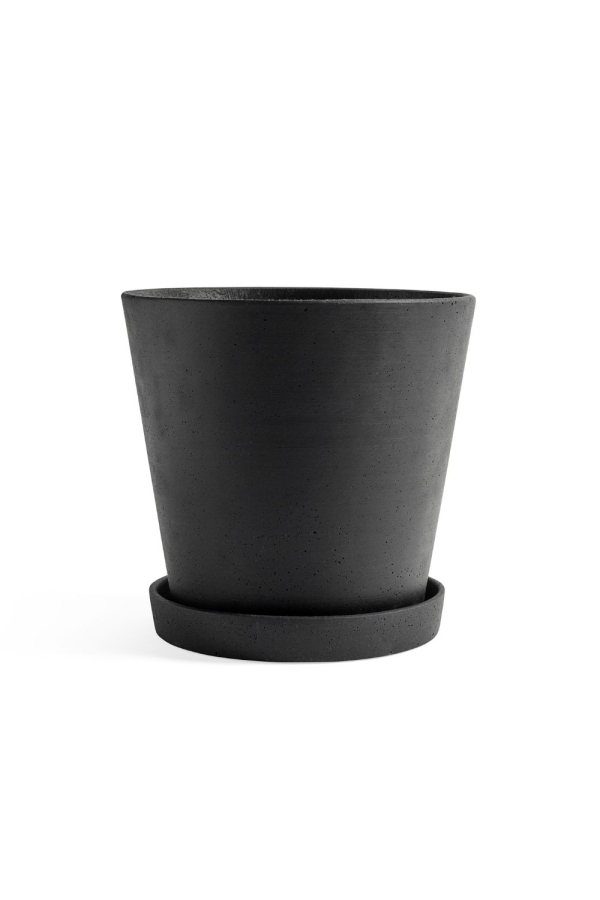 HAY | Fekete kaspó alátéttel XXL | Flowerpot with Saucer XXL Black | Home of Solinfo