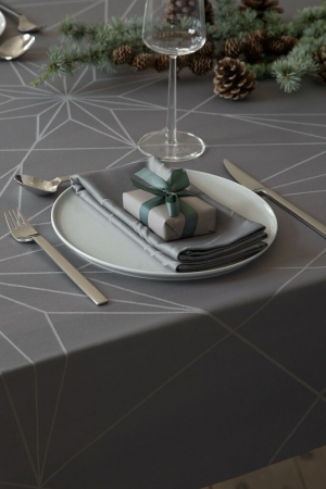 Novoform | Stars szürke asztalterítő | Stars tablecloth winter grey | Solinfo Shop