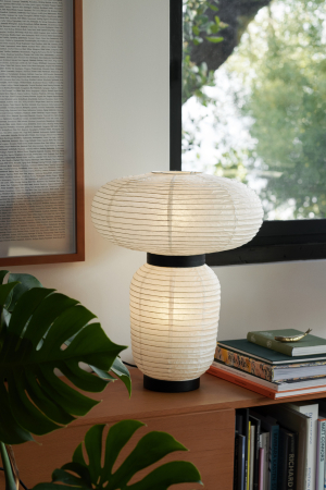 &Tradition | Formakami JH18 asztali lámpa | Formakami JH18 table lamp | Home of Solinfo