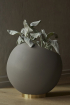 AYTM | Globe kaspó, taupe | Globe Flower Pot, taupe | Solinfo Shop