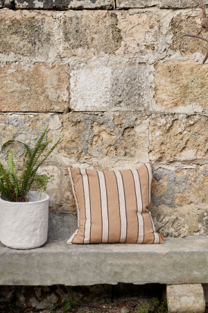 ferm living | Brown Cotton párna | Brown Cotton cushion | Home of Solinfo