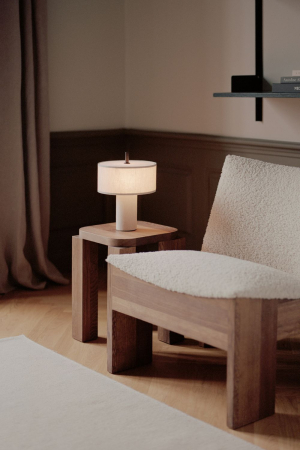 New Works | Margin hordozható lámpa | Margin Portable Lamp | Home of Solinfo